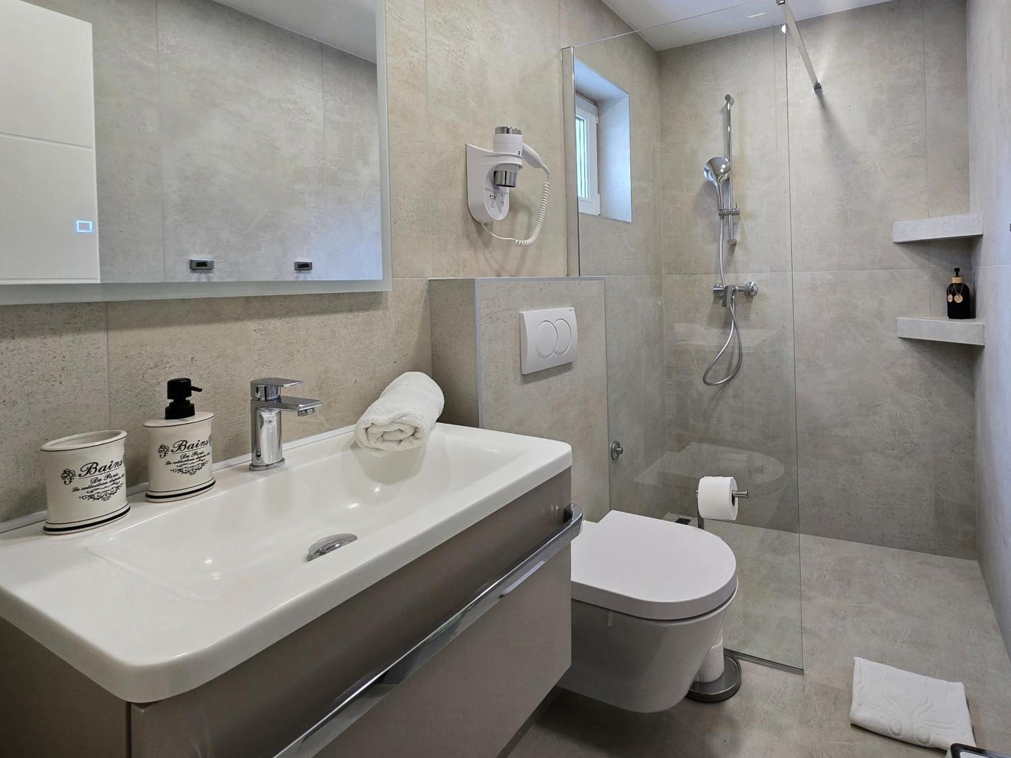 פודסטראנה Apartments Goro חדר תמונה